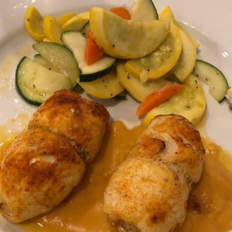 Crab Delights: Italian and Seafood Favorites